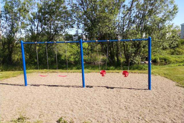 Leaside Community Park